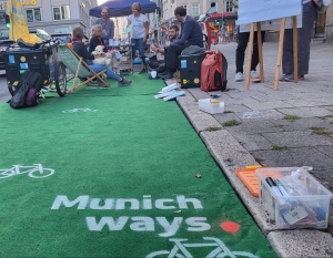 MunichWays Aktion: Hohenzollernstraße / Ecke Leopoldstraße @ Hohenzollernstraße